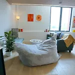 Apartmán Trafford Duplex With Shop At Base - Pass The Keys *