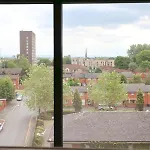 Apartmán Trafford Duplex With Shop At Base - Pass The Keys Manchester