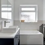 Stylish Family In Old Trafford, - Pass The Keys Manchester