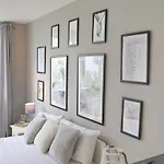 Sunny Apartment - 8 Mins Drive To Coop Arena - Pass The Keys アパート マンチェスター