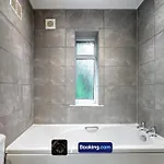 Cosy 3-bed House L Garden L Free Parking L Stretford L Sleeps 7 L Book Today With The Cosy Corner Nationwide Apartmán Manchester