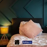 Cosy 3-bed House L Garden L Free Parking L Stretford L Sleeps 7 L Book Today With The Cosy Corner Nationwide Apartmán *