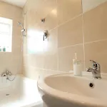 2-bedroom House, Free Parking, High Speed Wi-fi, Swinton * Manchester