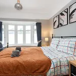 Elegant 3-bedroom Retreat Free Parking Keenzchillz Appartement Manchester