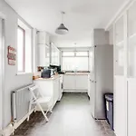 Elegant 3-bedroom Retreat Free Parking Keenzchillz * Manchester