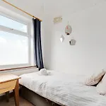 Elegant 3-bedroom Retreat Free Parking Keenzchillz * Manchester