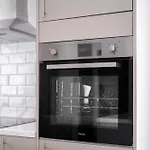 Entire Modern & Spacious 3bdr In Right Next To Coop Live & Ethiad 別荘 *