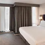 Doubletree By Hilton Piccadilly Hotel