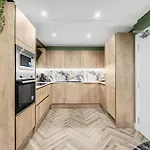 Amazonian Luxury Family Mcr Centre Etihad Free Parking Manchester