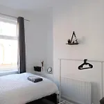 Veekem Cosy Holiday home *