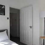 Veekem Cosy * Manchester