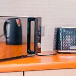 Chic Georgian Flat In Apartmán *