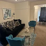 3 Bedroom Close To Stadium And Coop Live * Manchester