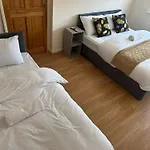 3 Bedroom Close To Stadium And Coop Live Manchester