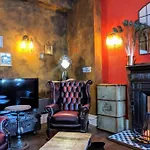 2 Bed Piccadilly Flat Centre