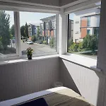 Luxury - Pick A - Free Parking & Kitchen Access, Near Etihad Stadium, The Coop Live & Piccadilly Station,