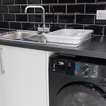 Prázdninový dům The Kent Luxury House Sleeps 14 Free Parking Manchester