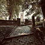 8 Riversdale King Size *