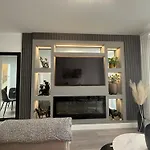 Downtown Cozy House In * מנצ'סטר