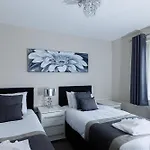 Riverside Villas * Манчестер