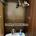 Mcrshared House-big Bedroom Sleeps 3 Tatil Evi