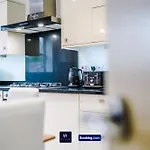 Large 3 Bed House Sleeps 7 By Host A 別荘 マンチェスター
