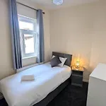 Spacious Powell Sleeps 11 6 Bed 1 5 Bath *