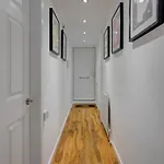 Stunning With Parking - Pass The Keys Manchester