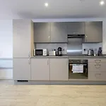 2 Bed Media Flat Salford Quays Vakantiehuis
