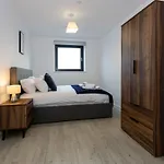 Vakantiehuis 2 Bed Media Flat Salford Quays *