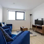 2 Bed Media Flat Salford Quays Vakantiehuis