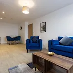 2 Bed Media Flat Salford Quays Vakantiehuis *