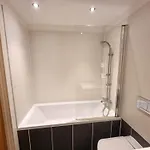 2 Bed Castlefield Flat Canalside Apartmán *