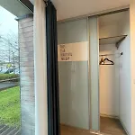 Flat With Free Secure Parking * Manchester