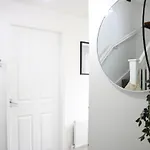 3 Bedroom House Close To Centre Free Parking