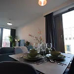 Life Top-floor 2-bed 1-bath In Ancoats Manchester