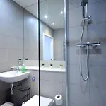 Life Top-floor 2-bed 1-bath In Ancoats Manchester