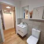Holiday home 1 Bed Old Trafford Flat Free Parking Manchester