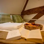 East Barn- Luxury Countryside Manchester