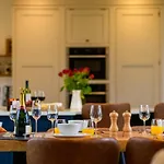 East Barn- Luxury Countryside Manchester