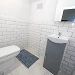 Modern 3br Sleeps 7 Fast Wifi Perfect For Long マンチェスター