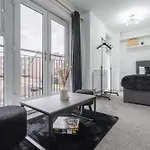 Stylish5 Bed By Etihad And Coop Live Prázdninový dům