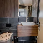 Tranquil Luxury 2br Views Appartement *