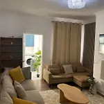 Traditonal House - Etihad -games Room-free Parking *