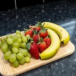 Cozy 2 Bed - Unlimited Wi-fi - Free Parking - Sleeps 6 - By Old Trafford *
