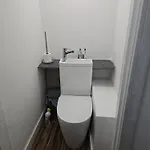 Tomelle Дом отдыха Манчестер