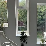 Prázdninový dům Oasis - Spacious 5 Bedroom House Manchester