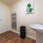 Apartamento Stylish 2Br Haven For Long-Term Guests Manchester