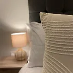 Bohemian With Terrace & Gym Apartmán