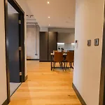 Marron 2br & Walks *